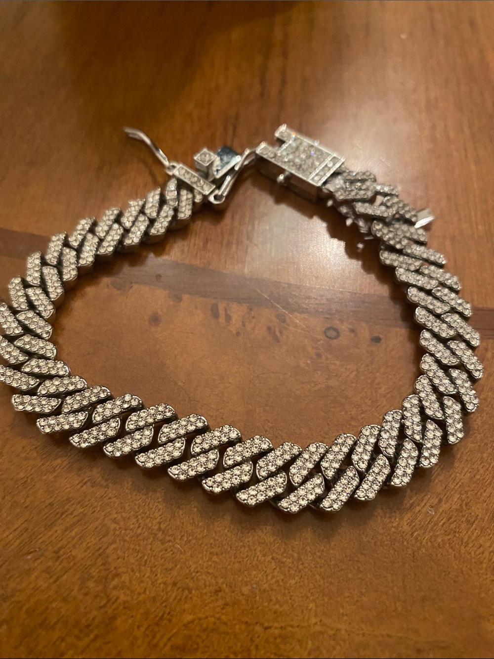Pavé Crystal Cuban Link Bracelet - Sparkling Silver Tone
